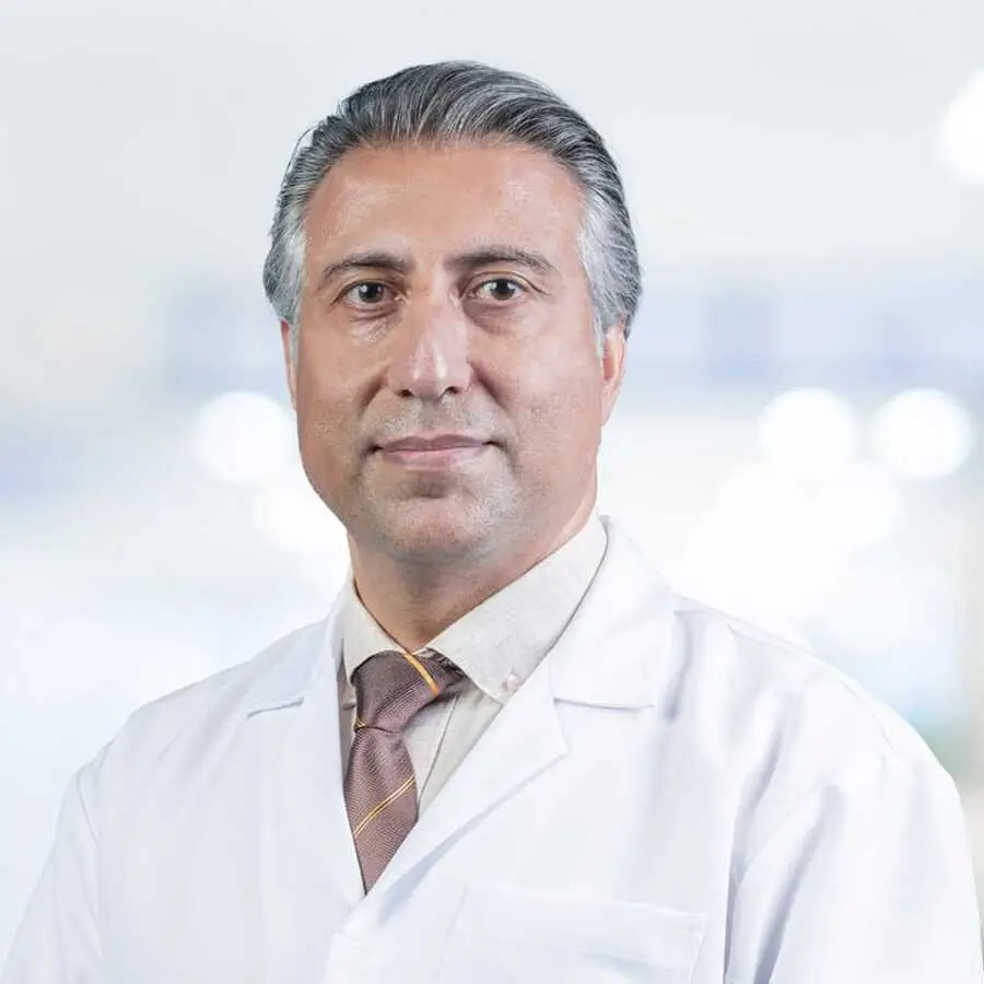 Dr. Omid Modiramani